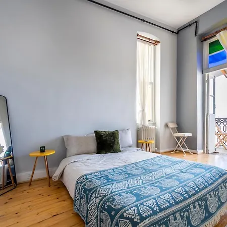 Historical Apt. With Galata Sea View/turkish Hamam Διαμέρισμα